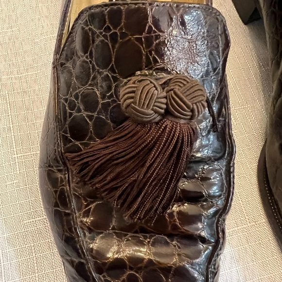 STUART WEITZMAN Vintage Women’s Loafers with Tassels on Toe, Size 7 1/2. - Picture 2 of 8